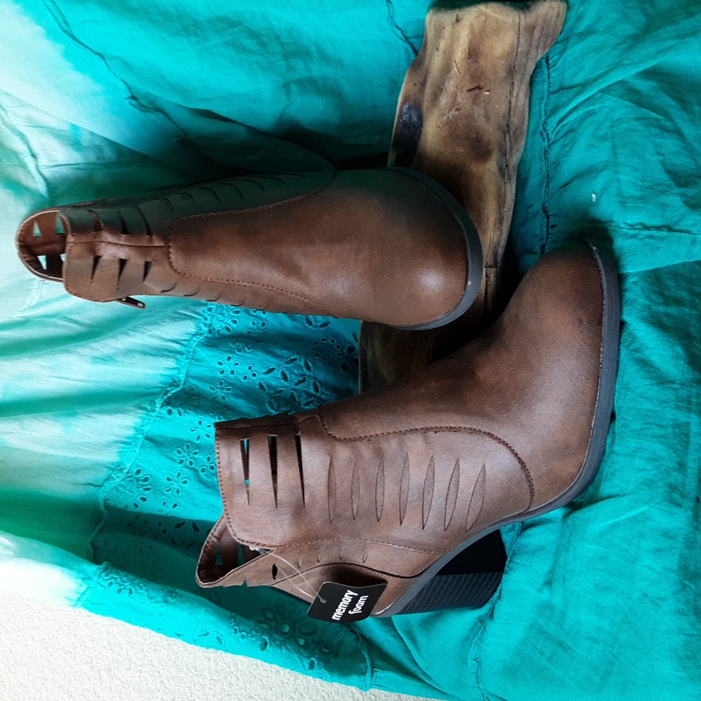 Arizona brand booties. Women's size 9 1/2 light brown color